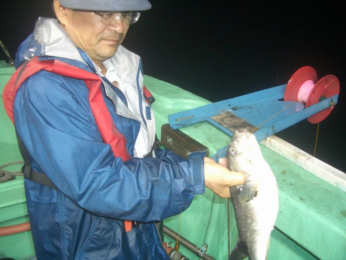 余市沖　イカ釣り