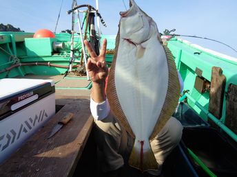 小樽　小樽沖　ヒラメ釣り