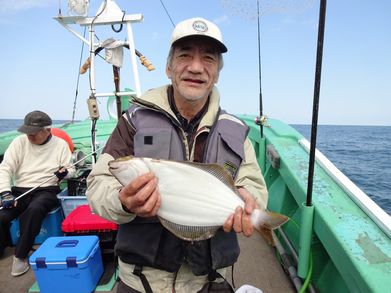 小樽　小樽沖　ヒラメ釣り