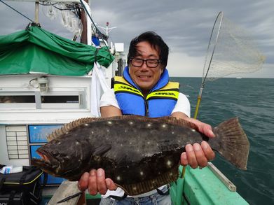 小樽　小樽沖　ヒラメ釣り