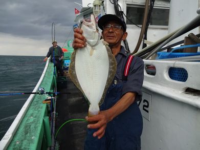 小樽　小樽沖　ヒラメ釣り