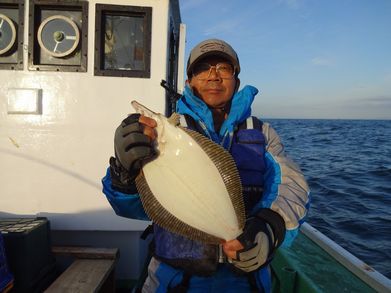 小樽　小樽沖　ヒラメ釣り