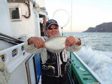 小樽　小樽沖　ヒラメ釣り