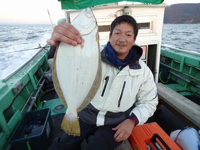 小樽　小樽沖　ヒラメ釣り