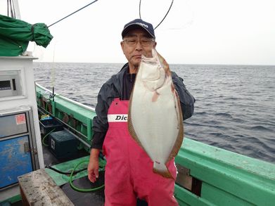 小樽　小樽沖　ヒラメ釣り