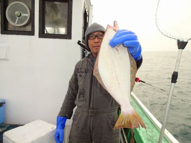 小樽　小樽沖　ヒラメ釣り