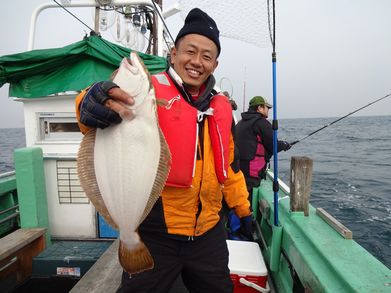 小樽　小樽沖　ヒラメ釣り