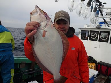 小樽　小樽沖　ヒラメ釣り