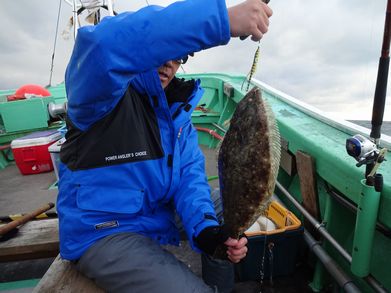 小樽　小樽沖　ヒラメ釣り