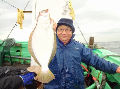 小樽　小樽沖　ヒラメ釣り