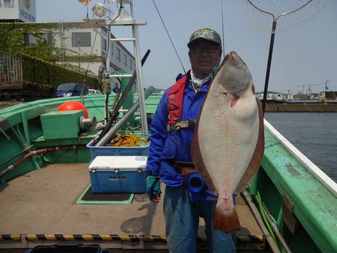 小樽　小樽沖　ヒラメ釣り