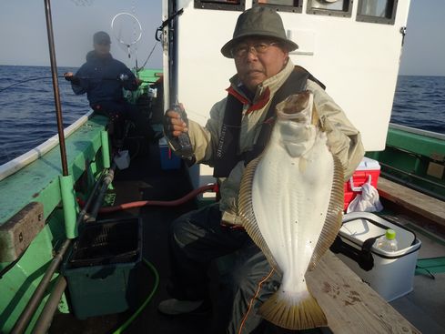 小樽　小樽沖　ヒラメ釣り