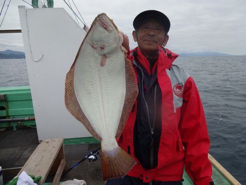 小樽　小樽沖　ヒラメ釣り