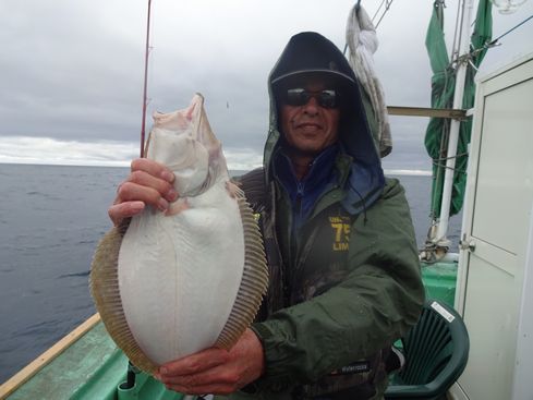 小樽　小樽沖　ヒラメ釣り