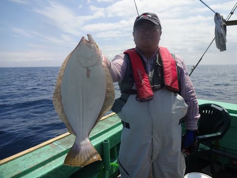 小樽　小樽沖　ヒラメ釣り