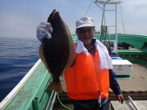 小樽　小樽沖　ヒラメ釣り