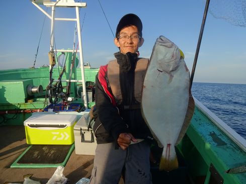 小樽　小樽沖　ヒラメ釣り