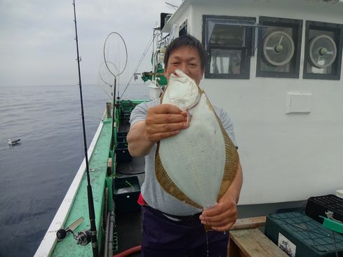 小樽　小樽沖　ヒラメ釣り