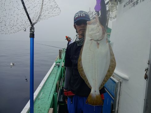 小樽　小樽沖　ヒラメ釣り