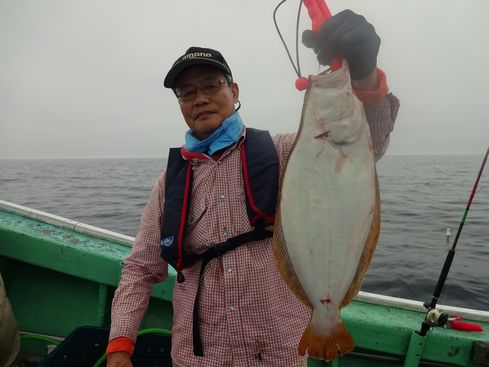 小樽　小樽沖　ヒラメ釣り