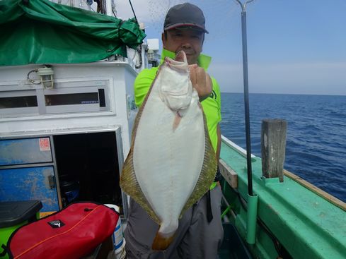 小樽　小樽沖　ヒラメ釣り