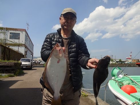 小樽　小樽沖　ヒラメ釣り