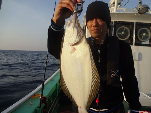 小樽　小樽沖　ヒラメ釣り