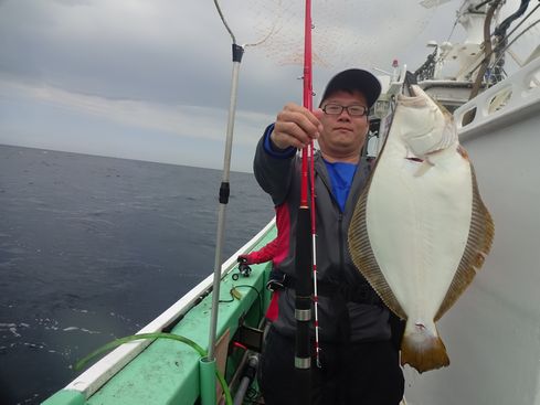 小樽　小樽沖　ヒラメ釣り