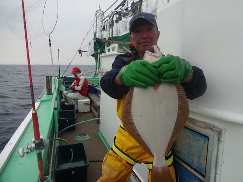 小樽　小樽沖　ヒラメ釣り