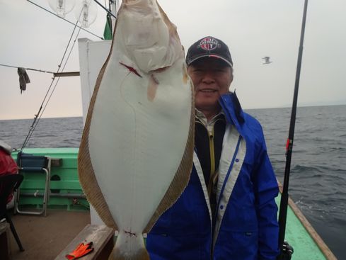 小樽　小樽沖　ヒラメ釣り