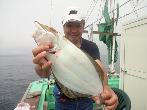 小樽　小樽沖　ヒラメ釣り