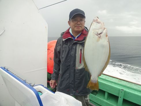 小樽　小樽沖　ヒラメ釣り