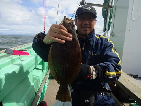 小樽　小樽沖　ヒラメ釣り