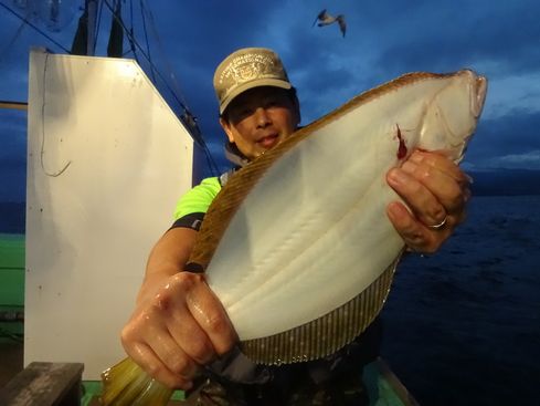 小樽　小樽沖　ヒラメ釣り