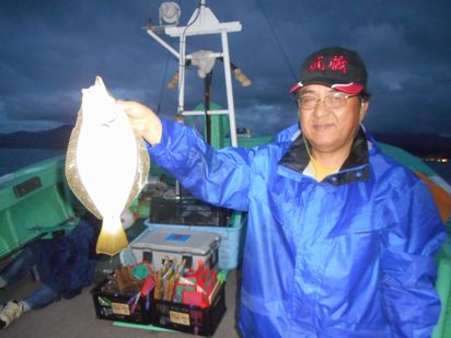 小樽　小樽沖　ヒラメ釣り