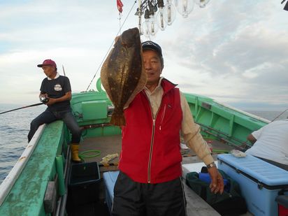 小樽　小樽沖　ヒラメ釣り