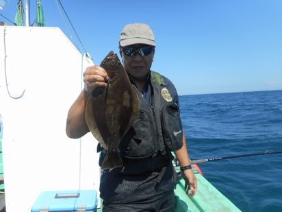 小樽　小樽沖　ヒラメ釣り