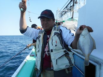 小樽　小樽沖　ヒラメ釣り